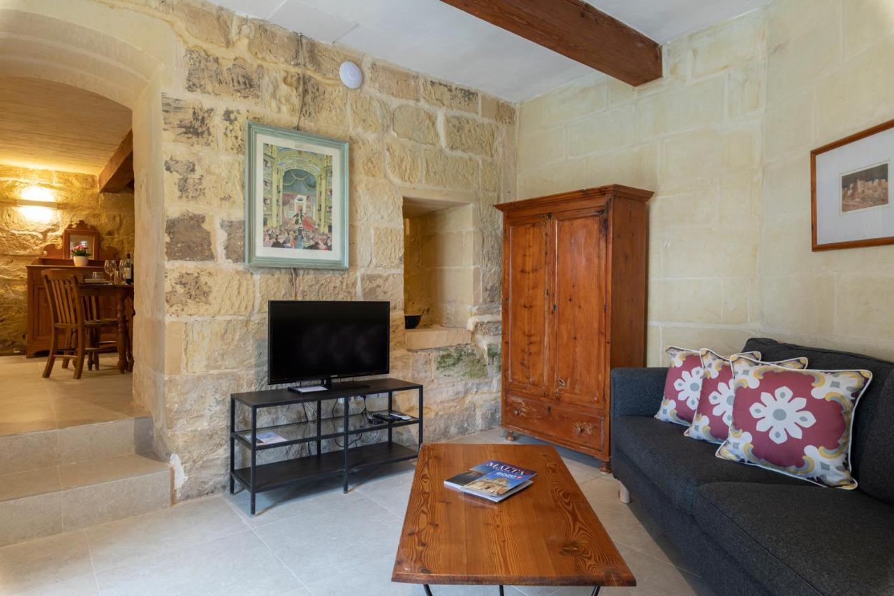 Villa Razzett Ghasri Esterno foto