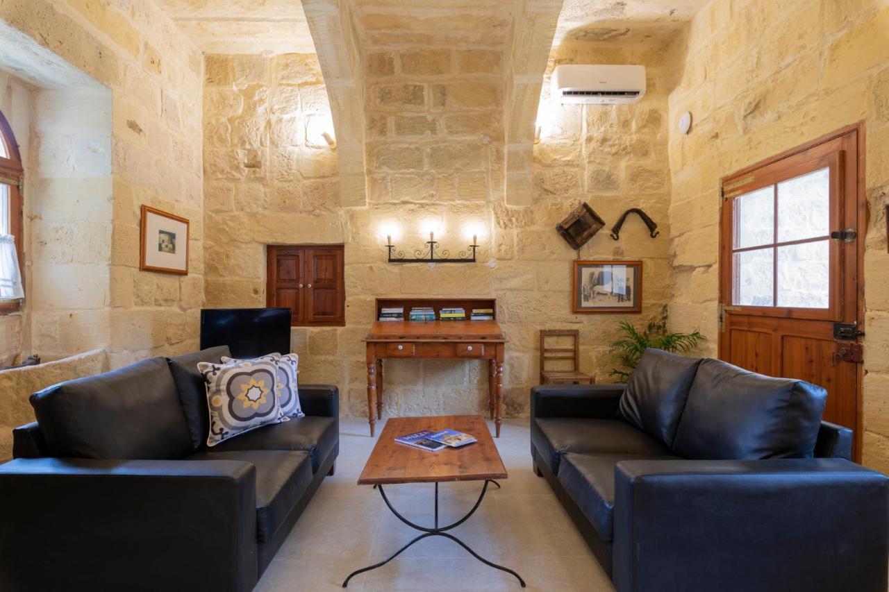 Villa Razzett Ghasri Esterno foto